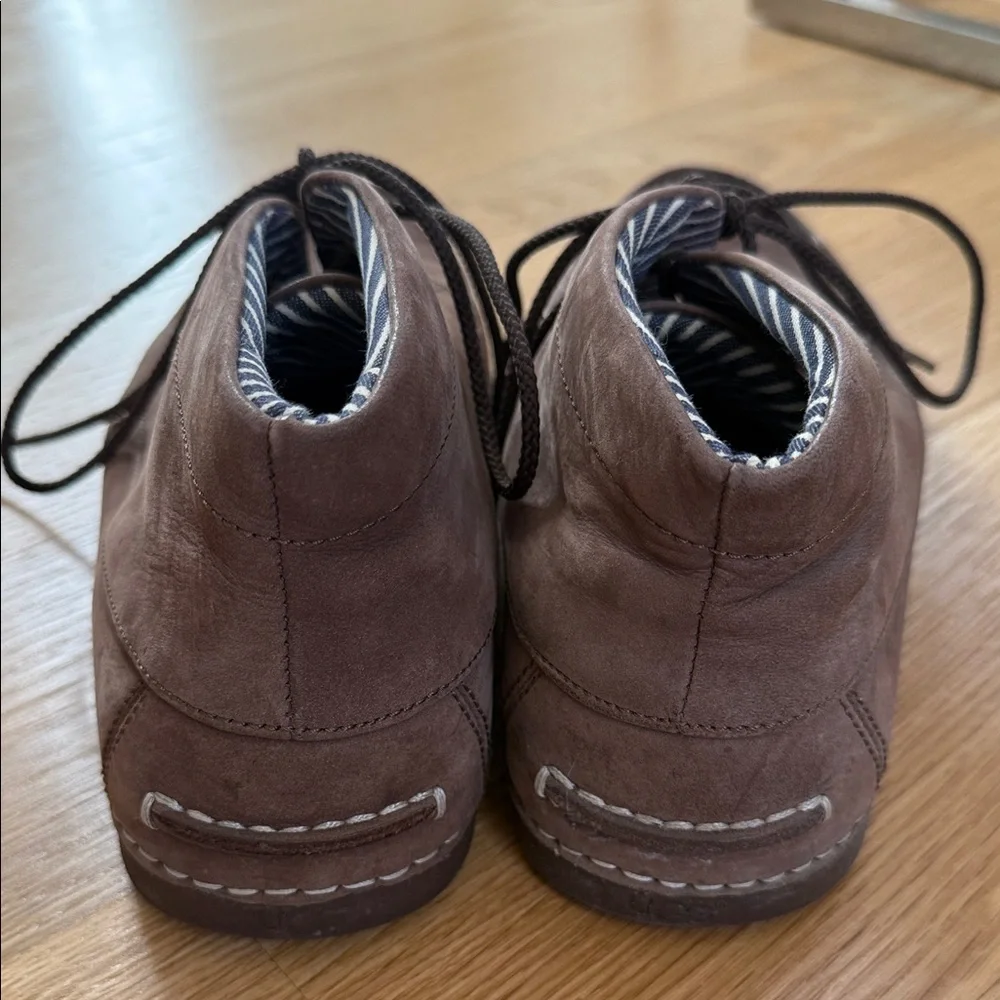UGG Men's Chocolate Brown Chukka Boots